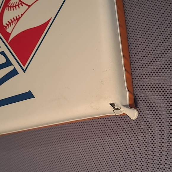 Vintage Cedar Rapids Kernels Minor League Baseball Stadium Seat Cushions - Picture 8 of 8